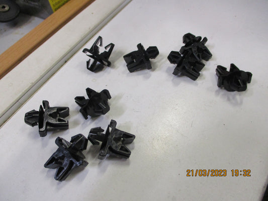 Nissan Genuine Brake Tube Locator Clip (Pack Of 9) New Part