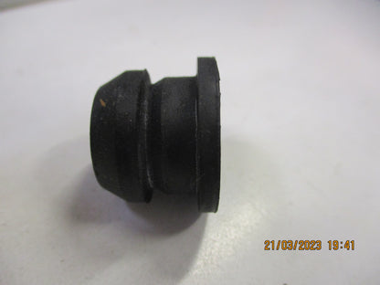 Nissan GQ-GU Patrol Genuine Handbrake Drum Grommet New Part