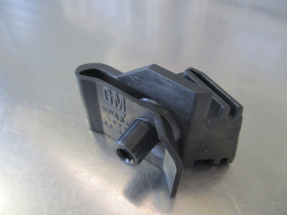 Holden Vectra Genuine Front Right Bumper Guide Bracket Tab New Part