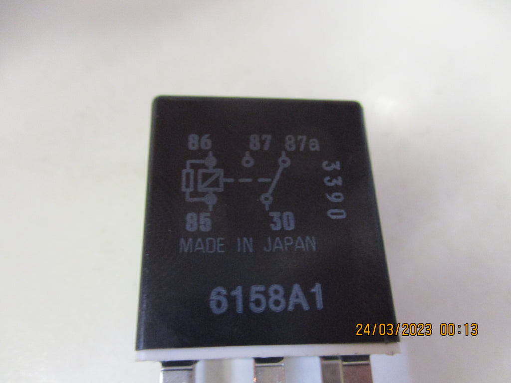 Holden Genuine Windscreen Wiper Motor Relay New Part Half Price Parts