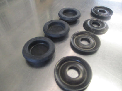 Toyota Hilux Genuine Cushion Retainer INCOMPLETE New Part