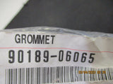 Toyota Celica-Camry-Corolla Rav4 Genuine Guard Liner Clip/Grommet New Part