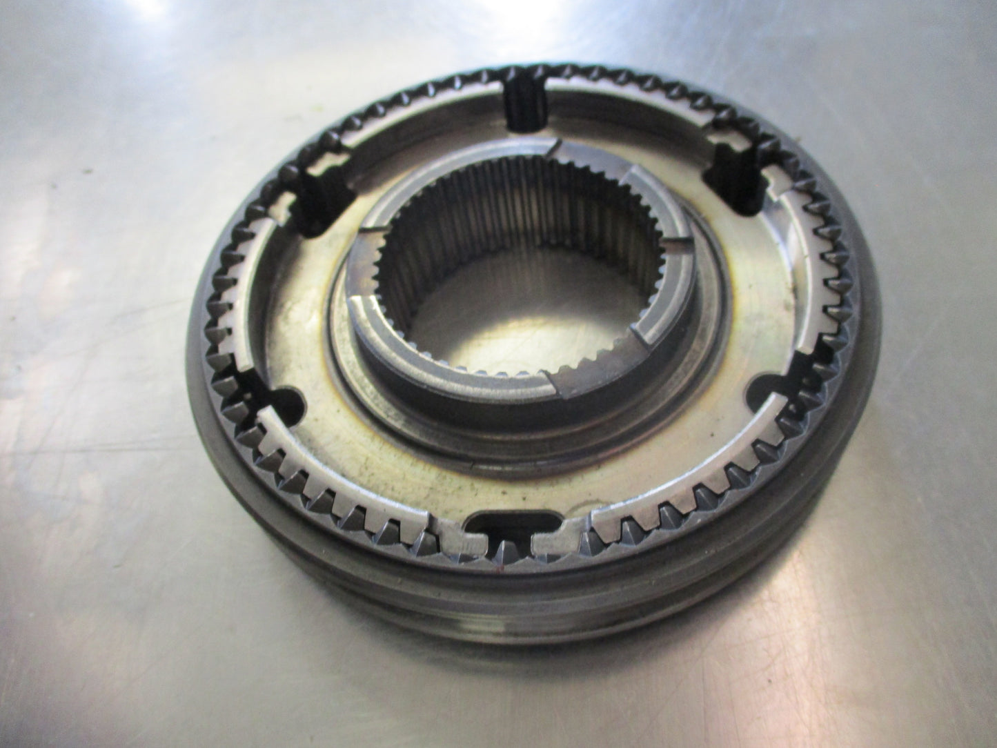 Nissan Navara/Pathfinder Genuine Main Shaft 2nd Gear Assy New Part