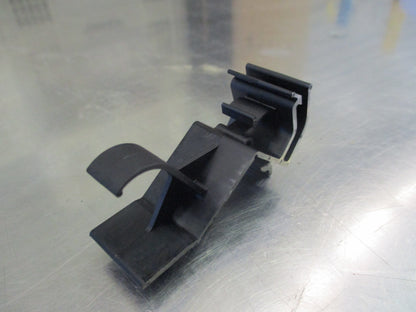 Nissan Qashqai Genuine Body Side Trimming Clip New Part