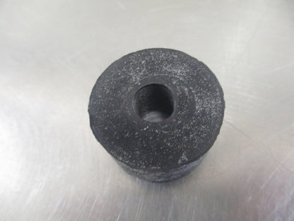 Nissan D22 Navara/Pathfinder Genuine Shock Bushing New Part