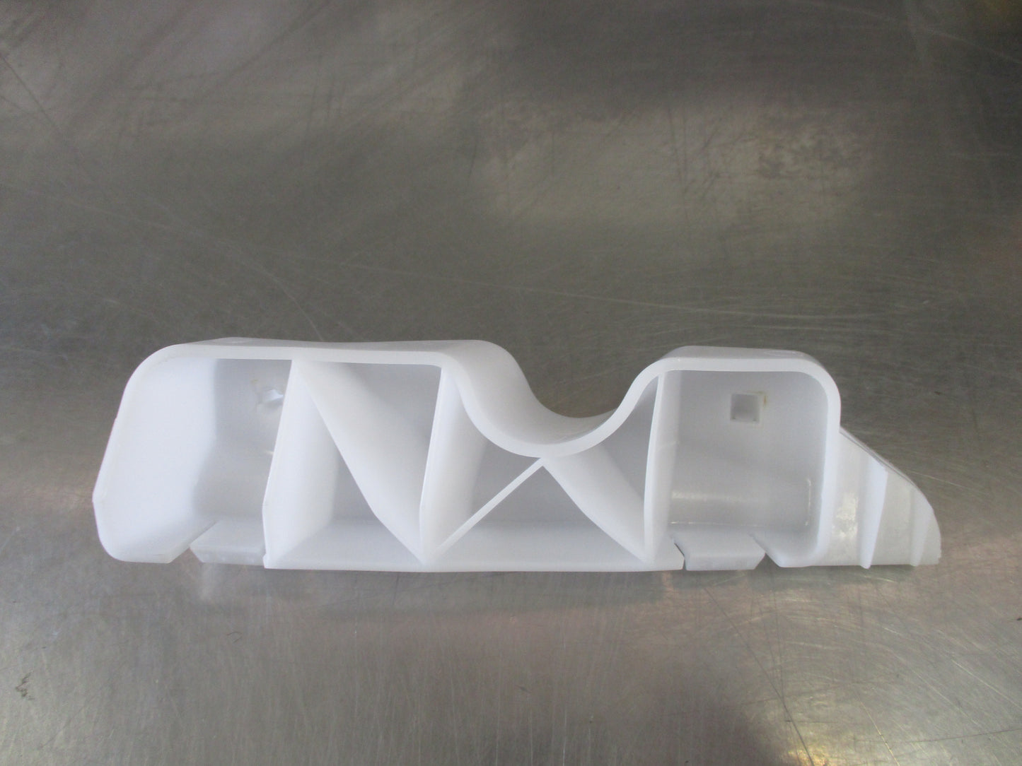 Nissan Qashqai Genuine Left Hand Front Side Bumper Bracket New Part