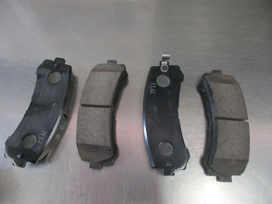 Nissan Y61 Patrol Genuine Rear Disc Brake Pad Kit New Part