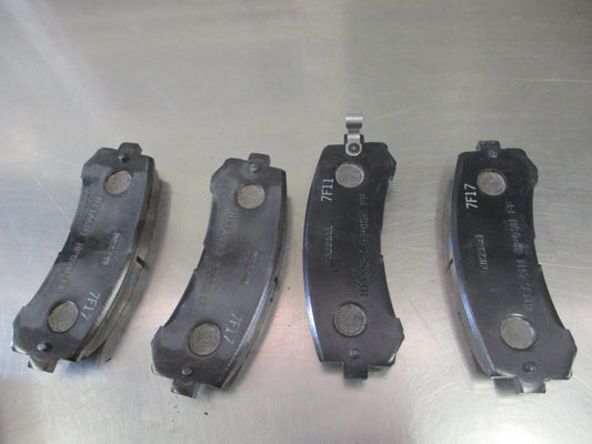 Nissan Y61 Patrol Genuine Rear Disc Brake Pad Kit New Part