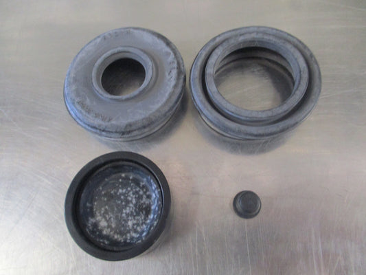 Toyota Dyna Genuine Wheel Brake Cylinder Repair Kit New Part