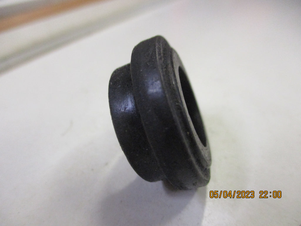 Mahindra Scorpio Genuine Rear Stabilizer Link Bush New Part Half