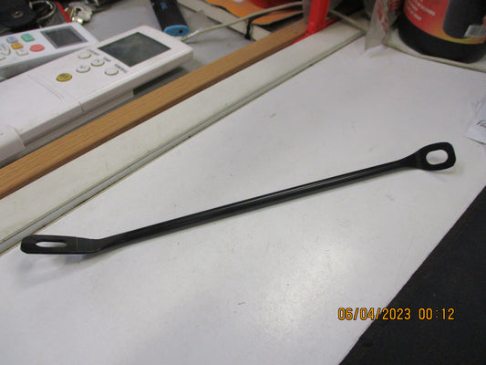 Nissan D22 Genuine Left Hand Front Guard Stay New Part