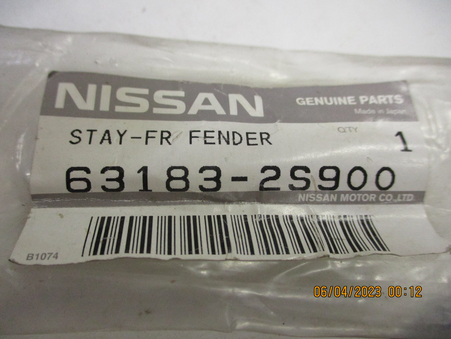 Nissan D22 Genuine Left Hand Front Guard Stay New Part