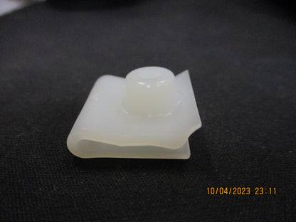 Nissan Maxima Genuine Guard Clip Liner New Part