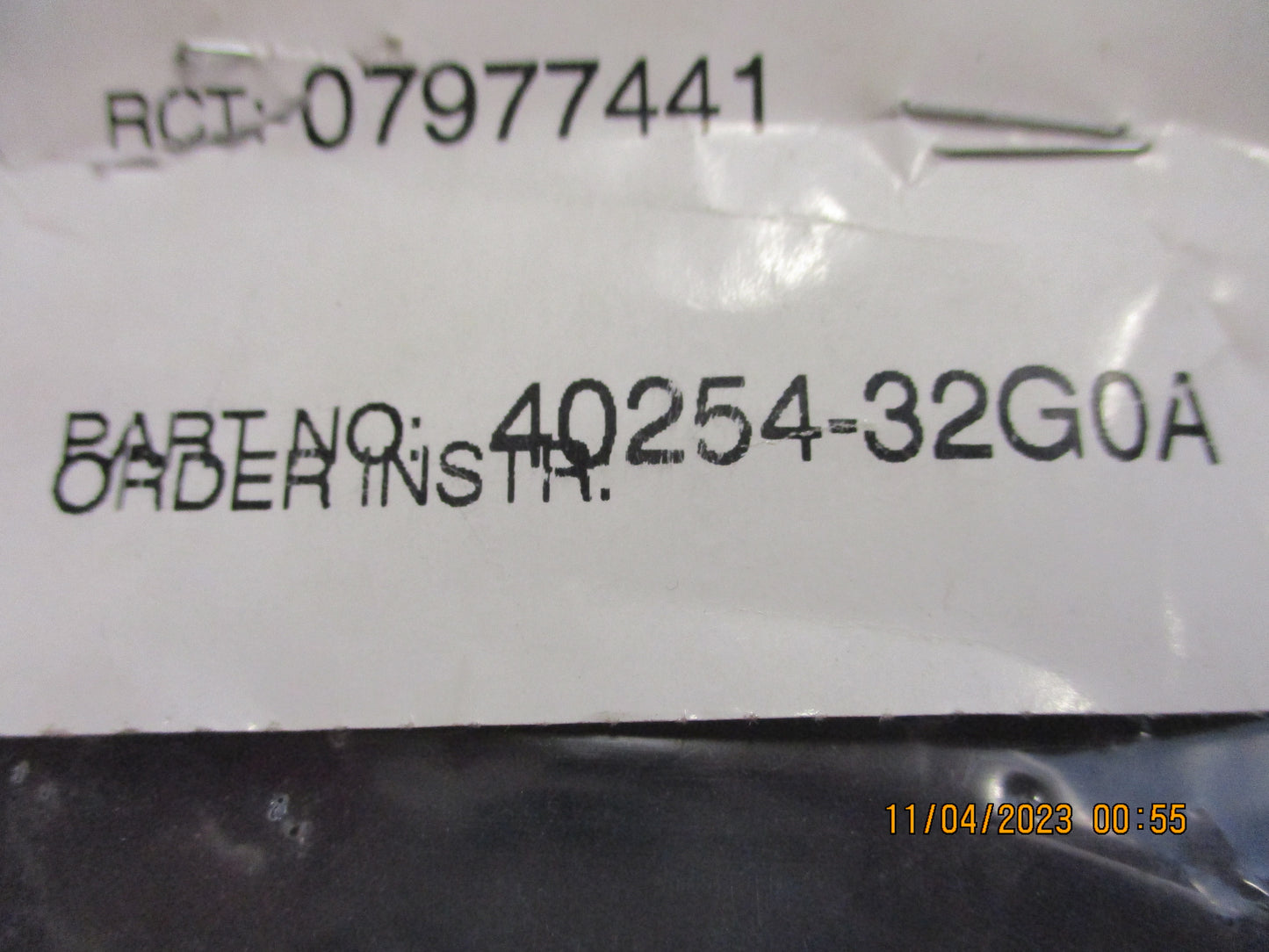 Nissan Navara D21 Genuine Free Wheel Hub Bolt New Part
