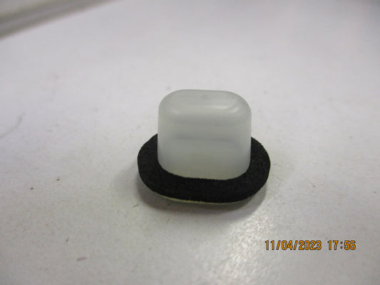 Nissan Juke-Murano-Pathfinder Genuine Wheel Opening Moulding Grommet New Part