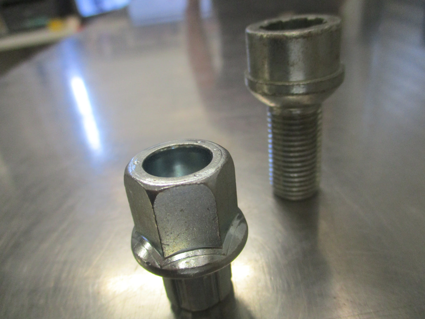 Volkswagen Passat Genuine Wheel Bolt New Part