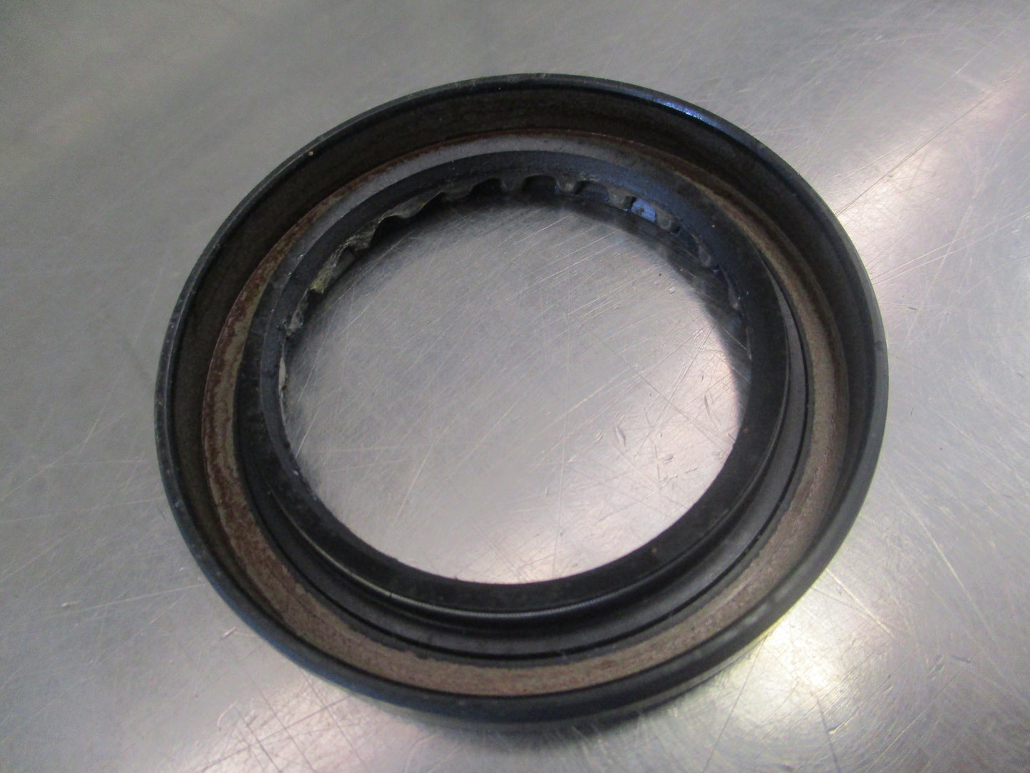 Toyota Landcruiser Prado/Hilux/4Runner Genuine Transfer Adapter Oil Seal New Part