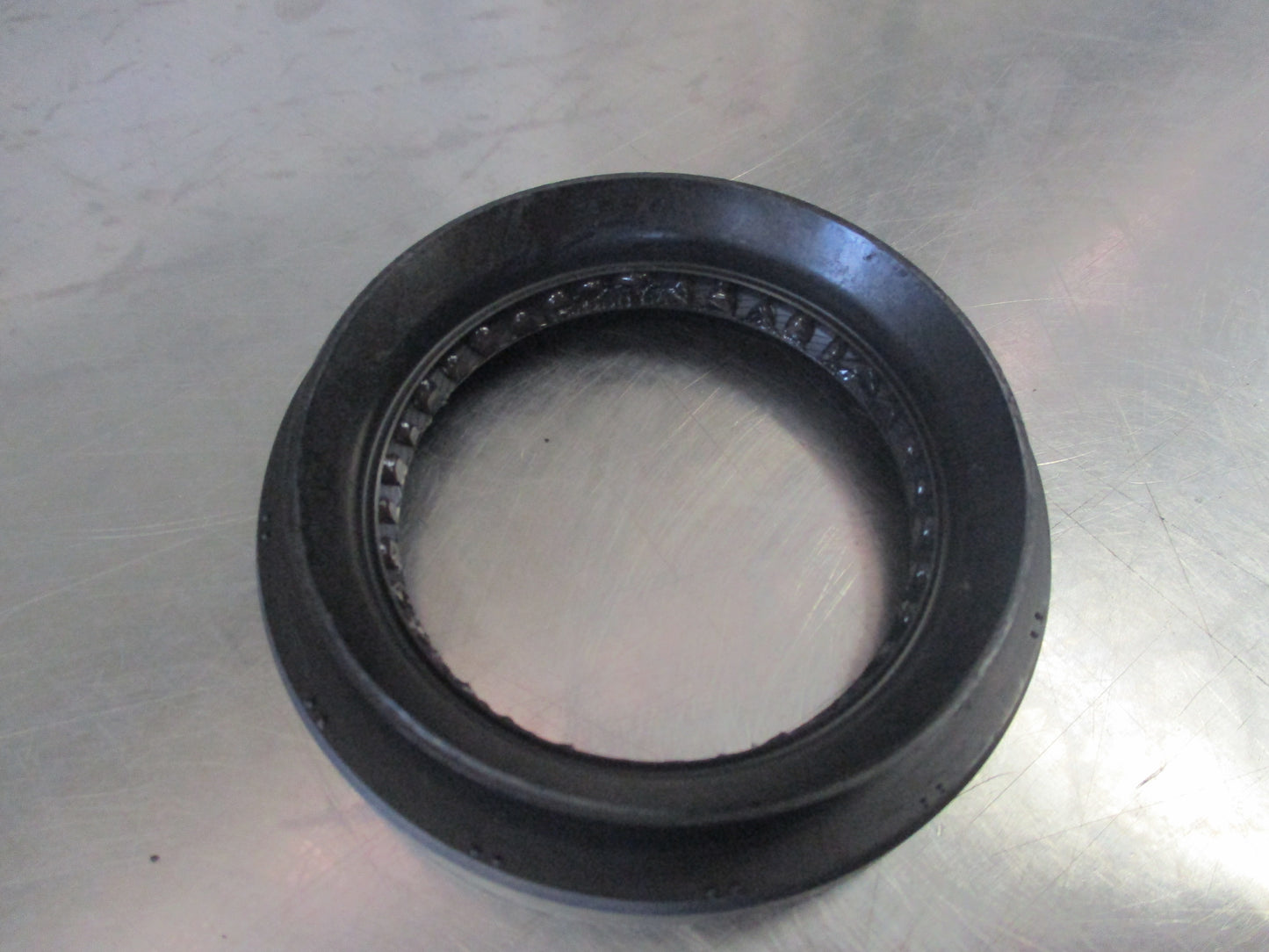 Nissan GU Patrol Genuine Rear Transfer Case Seal New Part