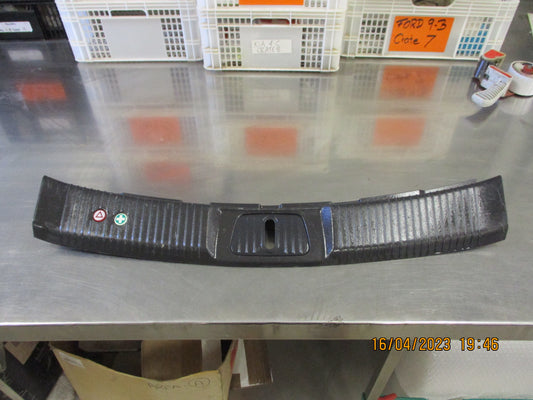 Holden Captiva Genuine Cargo Center Trim Panel With Flap Used Part