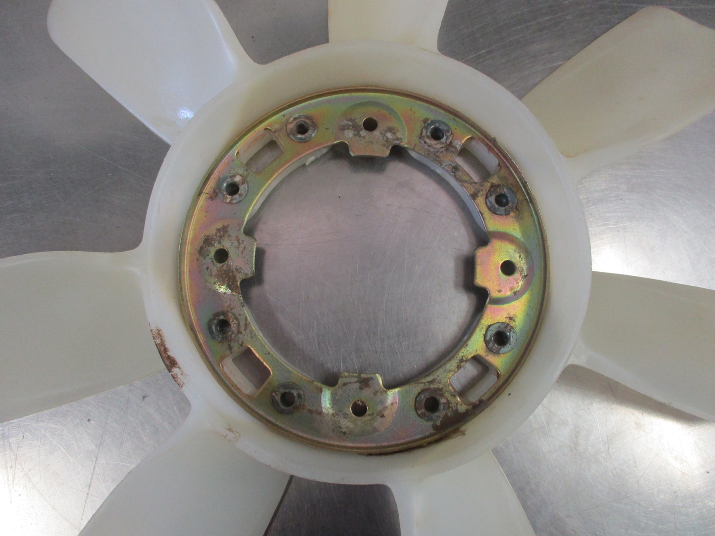 Toyota Landcruiser VZJ95 Prado/Hilux/4Runner Genuine Radiator Fan New Part