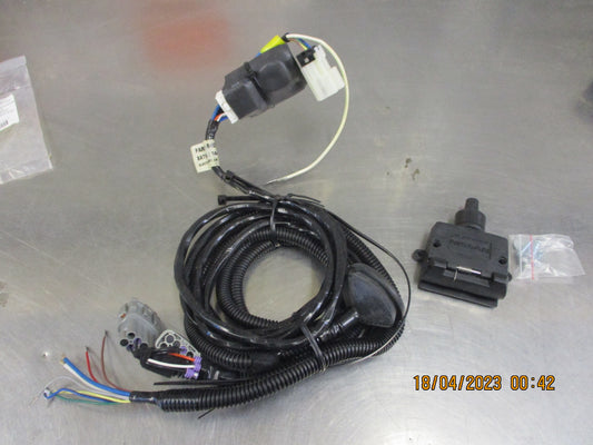 Nissan Y62 Patrol Genuine Tow Bar 7 Pin Plug And Wiring Loom New Part