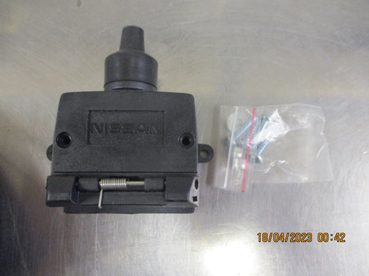 Nissan Y62 Patrol Genuine Tow Bar 7 Pin Plug And Wiring Loom New Part