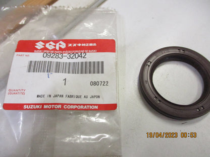 Suzuki Swift Genuine Front Crank Shaft Oil Seal New Part
