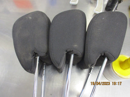 4 Head Rests Cloth Covers Need A Clean Used Part
