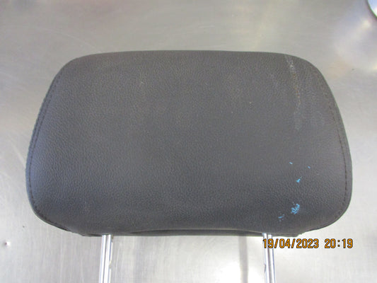 Leather Head Rest Needs A Clean Unknown Make Or Models Used Part