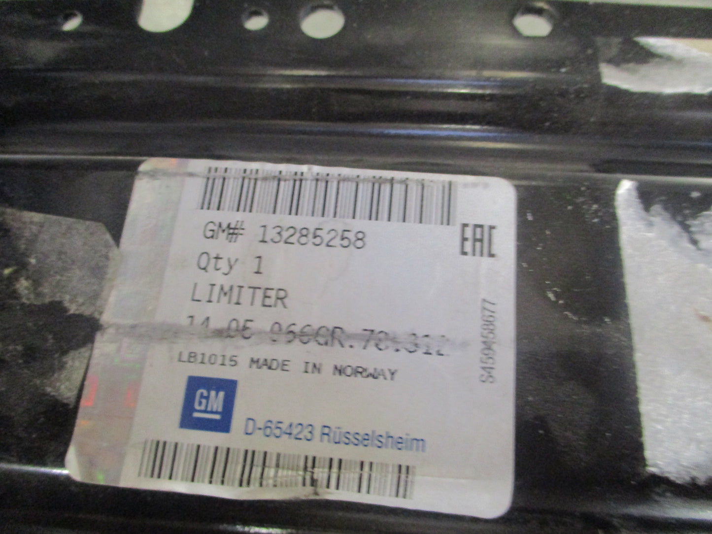 Holden J Astra Genuine Front Bumper Reinforcement Bar New Part