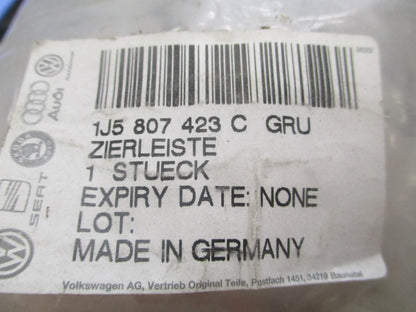 Volkswagen Jetta Genuine Rear Bumper Bar Trim Strip New Part
