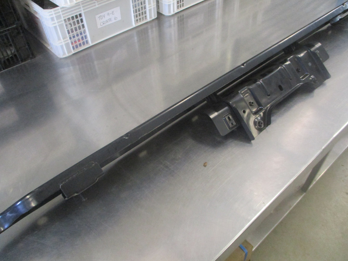 Ford Ranger Genuine Bumper Mounting Bracket New Part