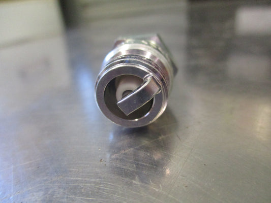 NGK Spark Plug Suits Tanaka Bumble Bee/Chain Saws/Power Equipment New Part