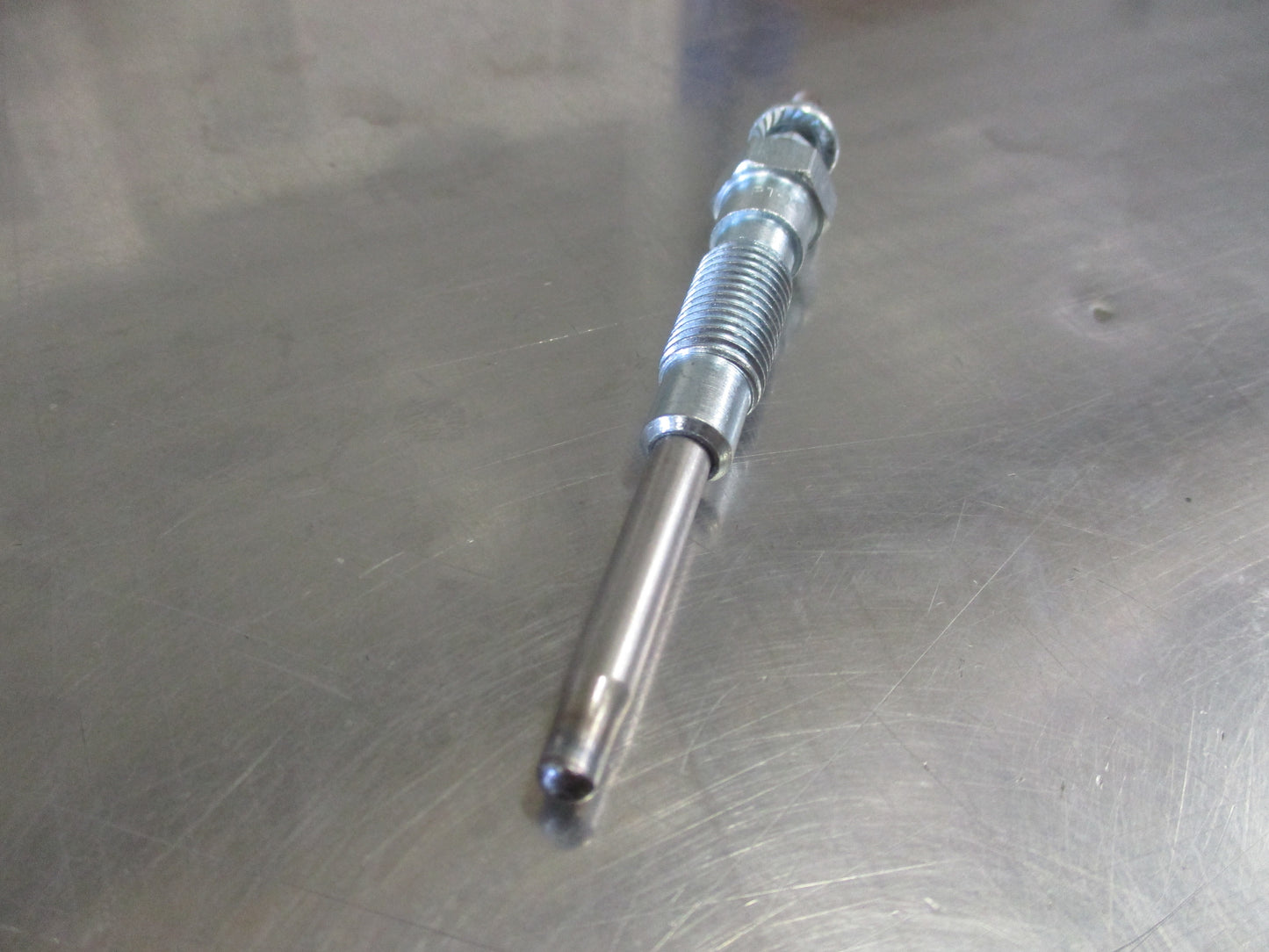 HKT Glow Plug Suits Toyota 3L Hilux New Part