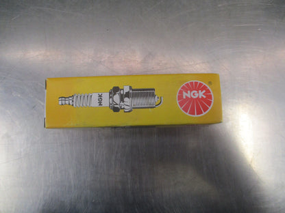 NGK Spark Plug Suits Various Toyota/Honda/Chevrolet Models