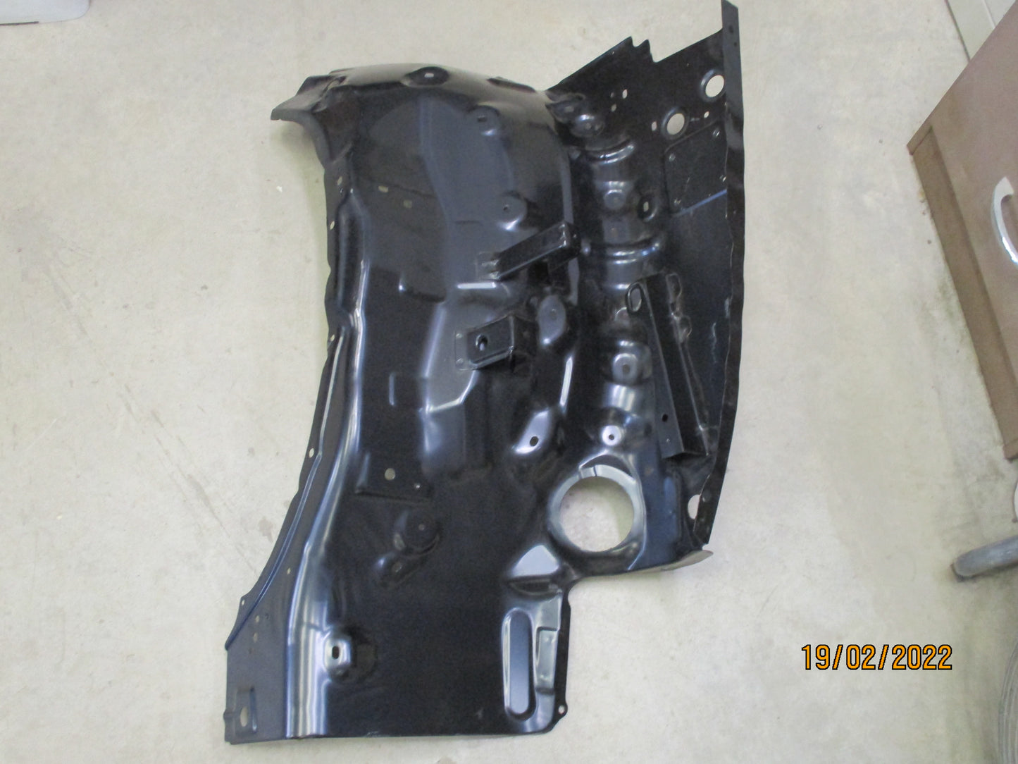Mitsubishi Triton Genuine Wheelhouse Left Front Inner New Part