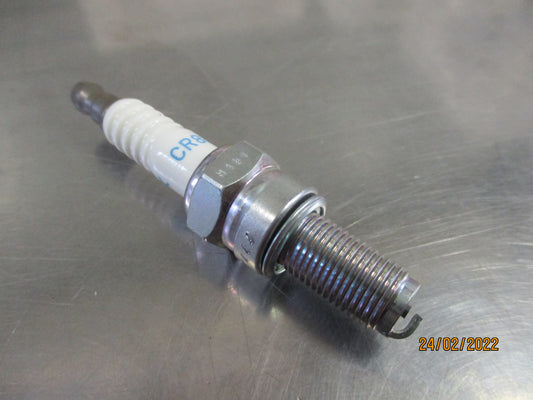 NGK Spark Plug Suits Mercedes Benz E/C-Class New Part