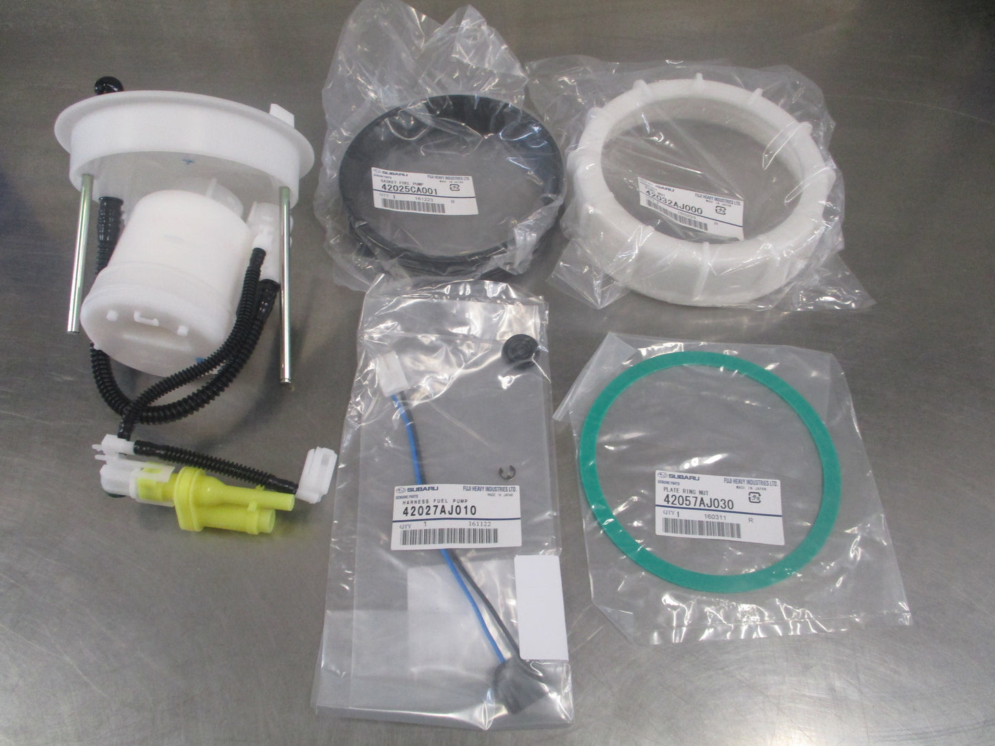 Subaru BRZ Genuine In Tank Fuel Filter Kit New Part