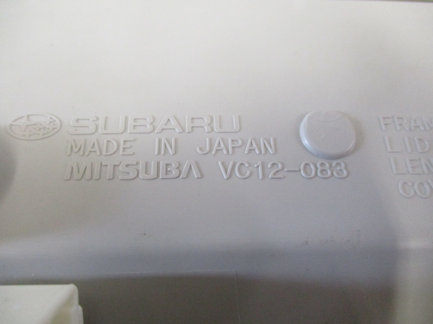 Subaru Outback/Liberty Genuine Overhead Sunroof Console New Part