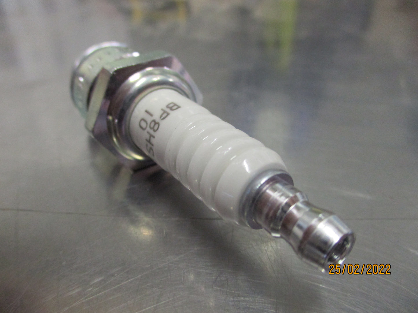NGK Spark Plugs Suits Out Board Mariner/Mercury Motors New Part