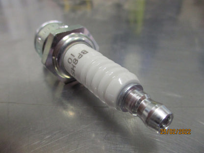 NGK Spark Plugs Suits Out Board Mariner/Mercury Motors New Part