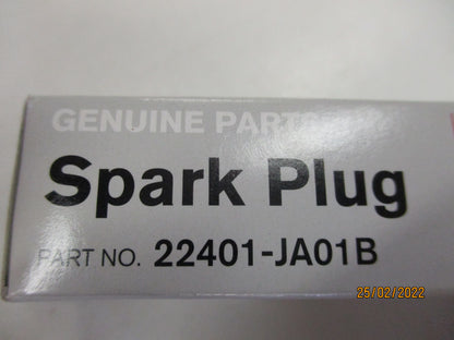 Nissan T31 X-Trail Genuine Spark Plugs New Part