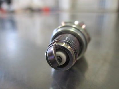 NGK Spark Plugs Suits Kawasaki/Honda/Suzuki Motor Bikes New Part