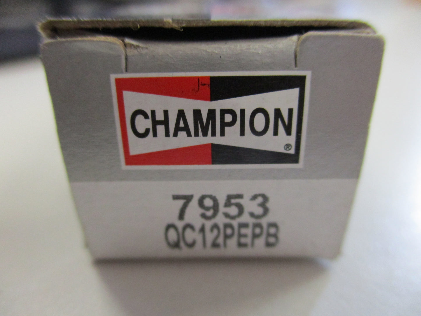 Champion Spark Plug Suits Evinrude E Tec Marine Motor New Part