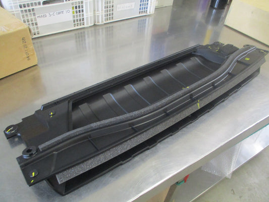 Nissan Navara NP300 Genuine Lower Radiator Seal New Part