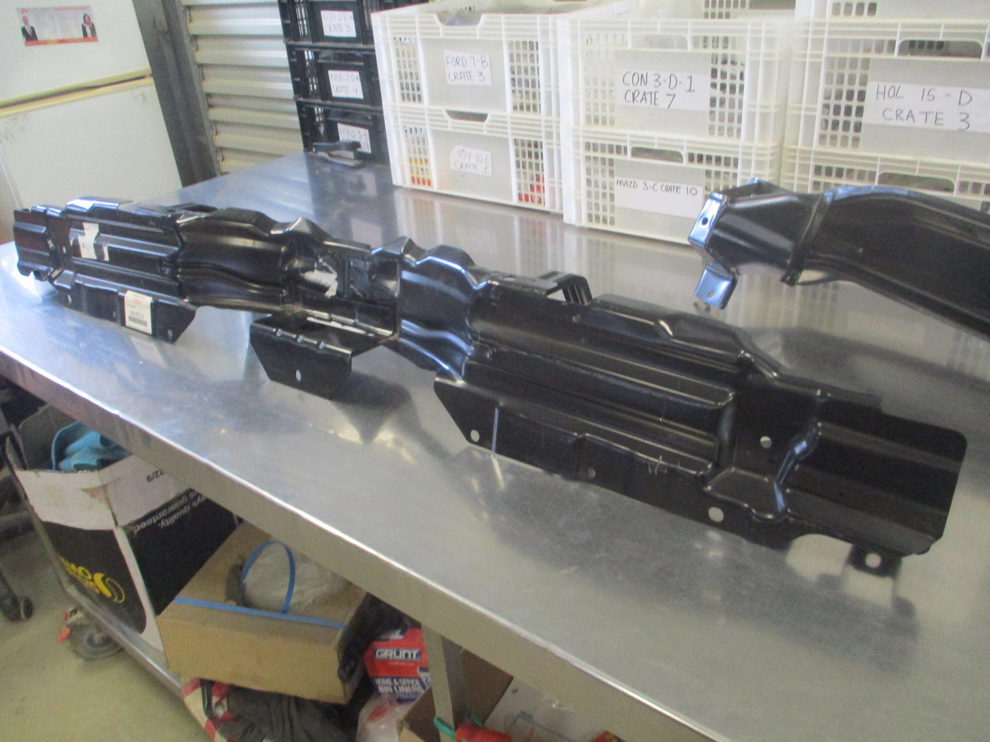 Mitsubishi Pajero 4 Genuine Bumper Reinforcement New Part