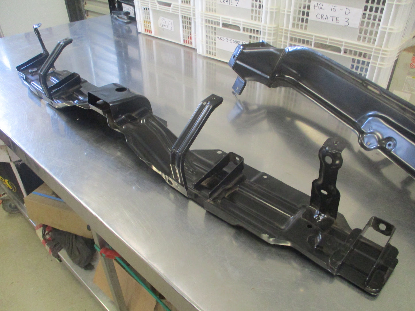 Mitsubishi Pajero 4 Genuine Bumper Reinforcement New Part