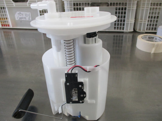 Subaru Forester Genuine Electric Intank Fuel Pump New Part