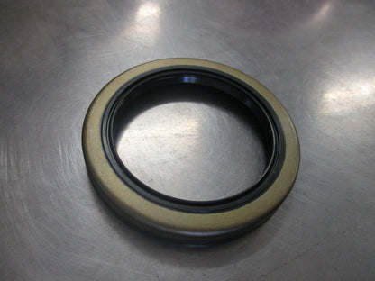 Mazda BT-50/B2200/B2500/B2600 Genuine Outlet Oil Seal