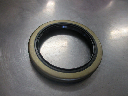 Mazda BT-50/B2200/B2500/B2600 Genuine Outlet Oil Seal